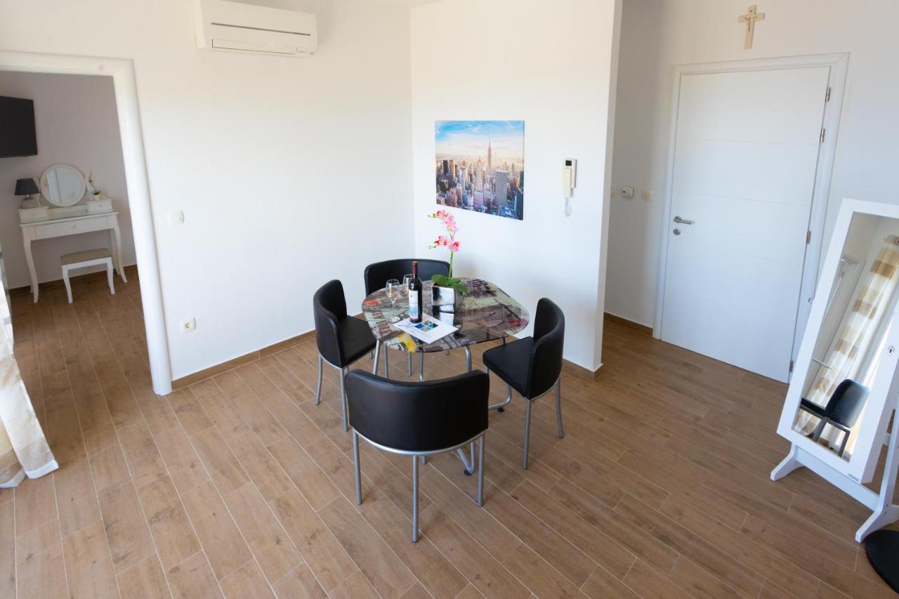 Apartments Jasa Deluxe Makarska Exterior photo