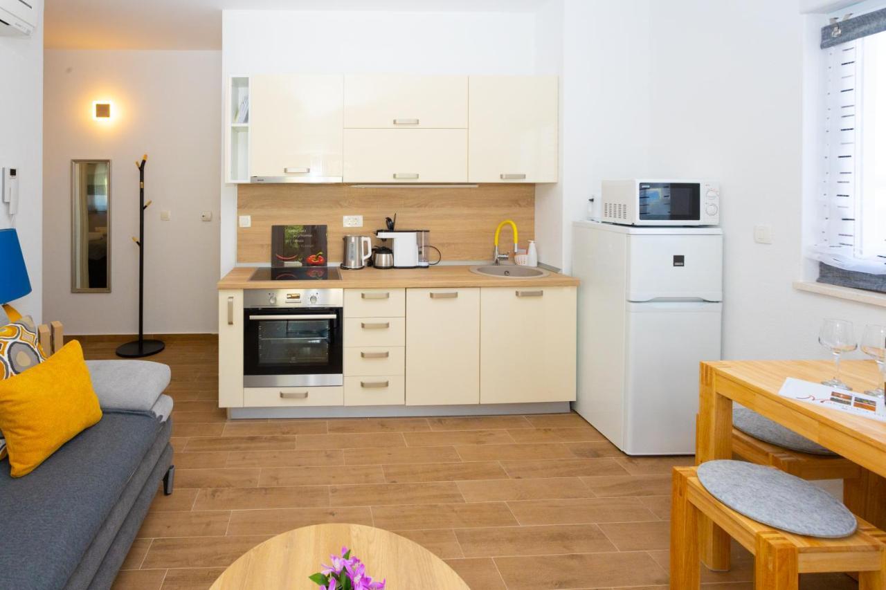 Apartments Jasa Deluxe Makarska Exterior photo