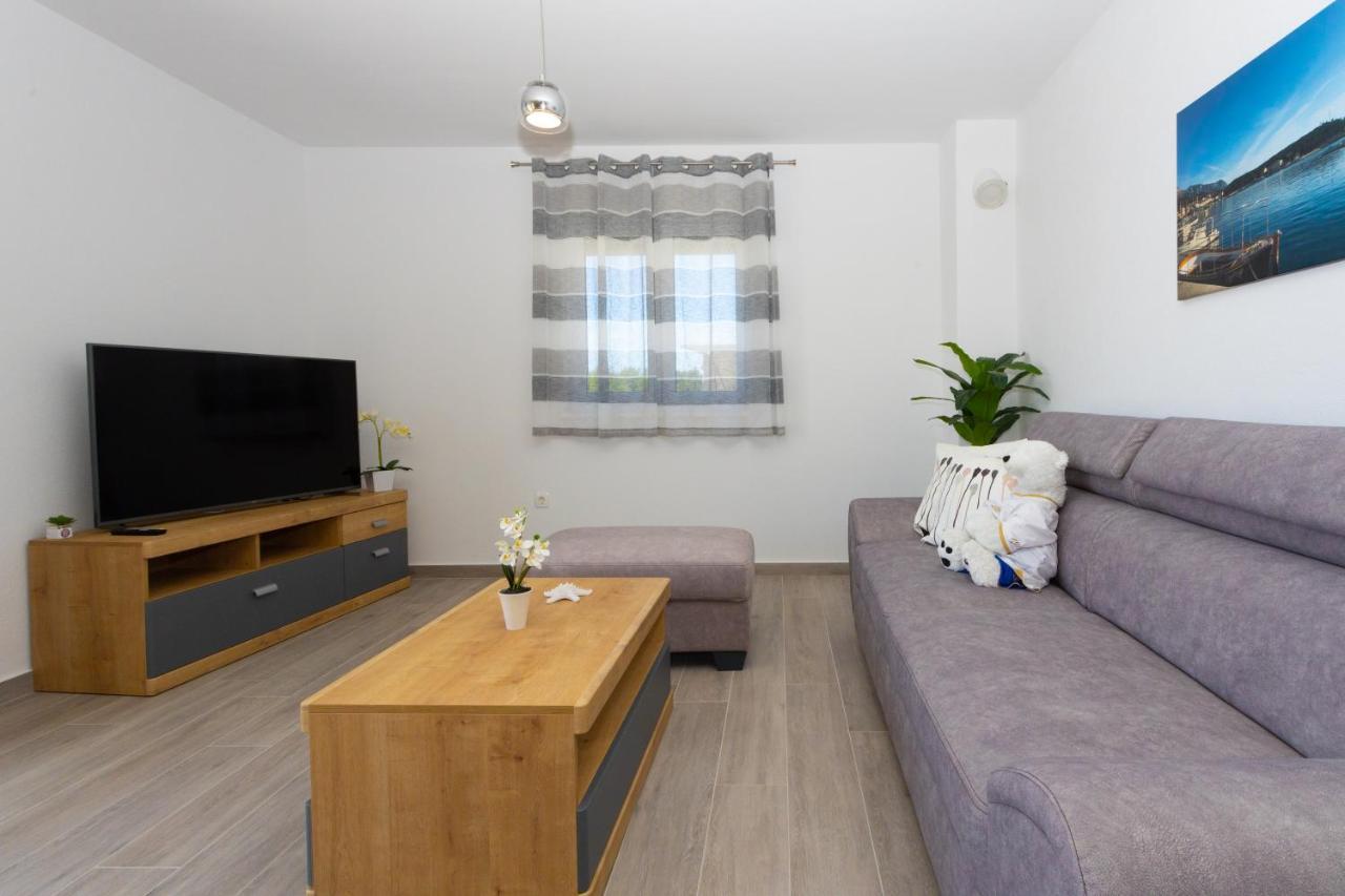 Apartments Jasa Deluxe Makarska Exterior photo
