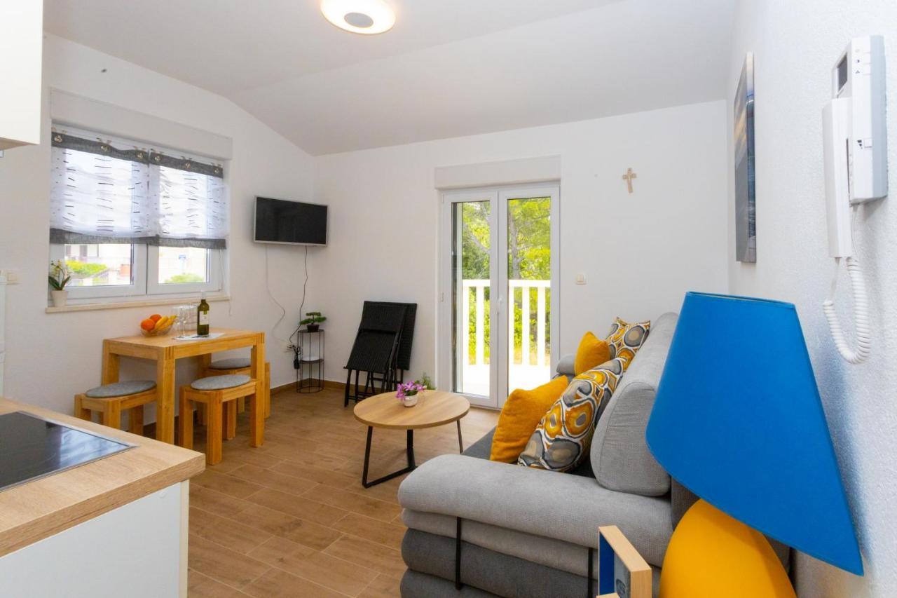 Apartments Jasa Deluxe Makarska Exterior photo