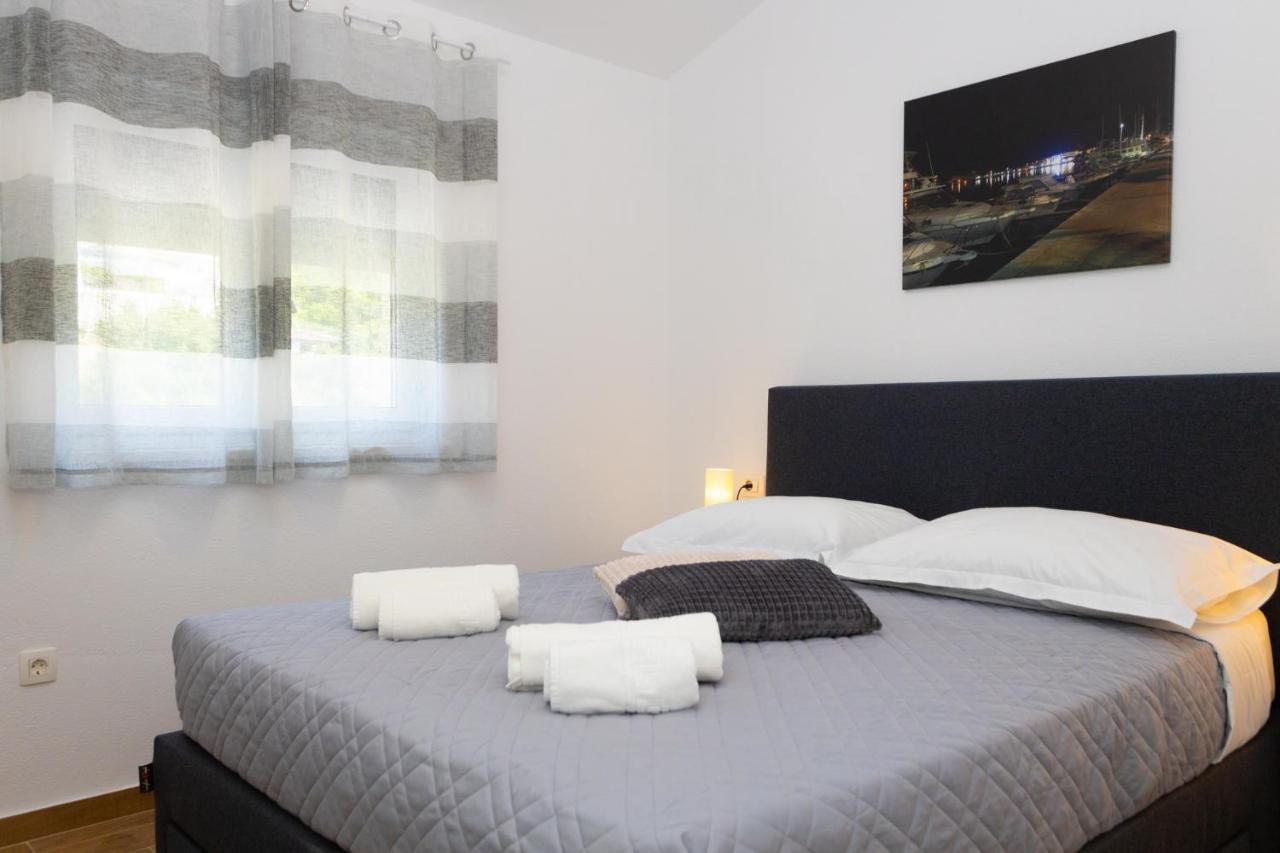 Apartments Jasa Deluxe Makarska Exterior photo