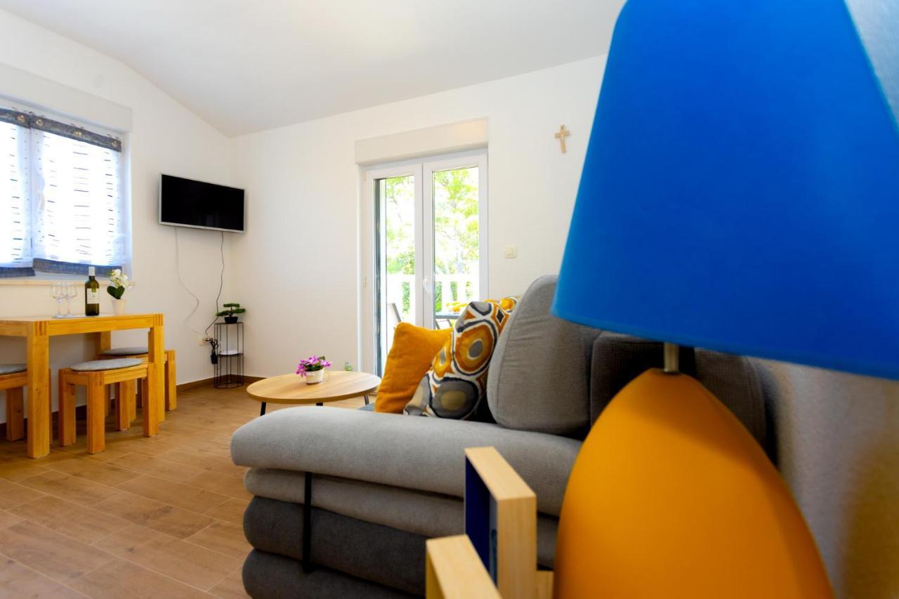 Apartments Jasa Deluxe Makarska Exterior photo